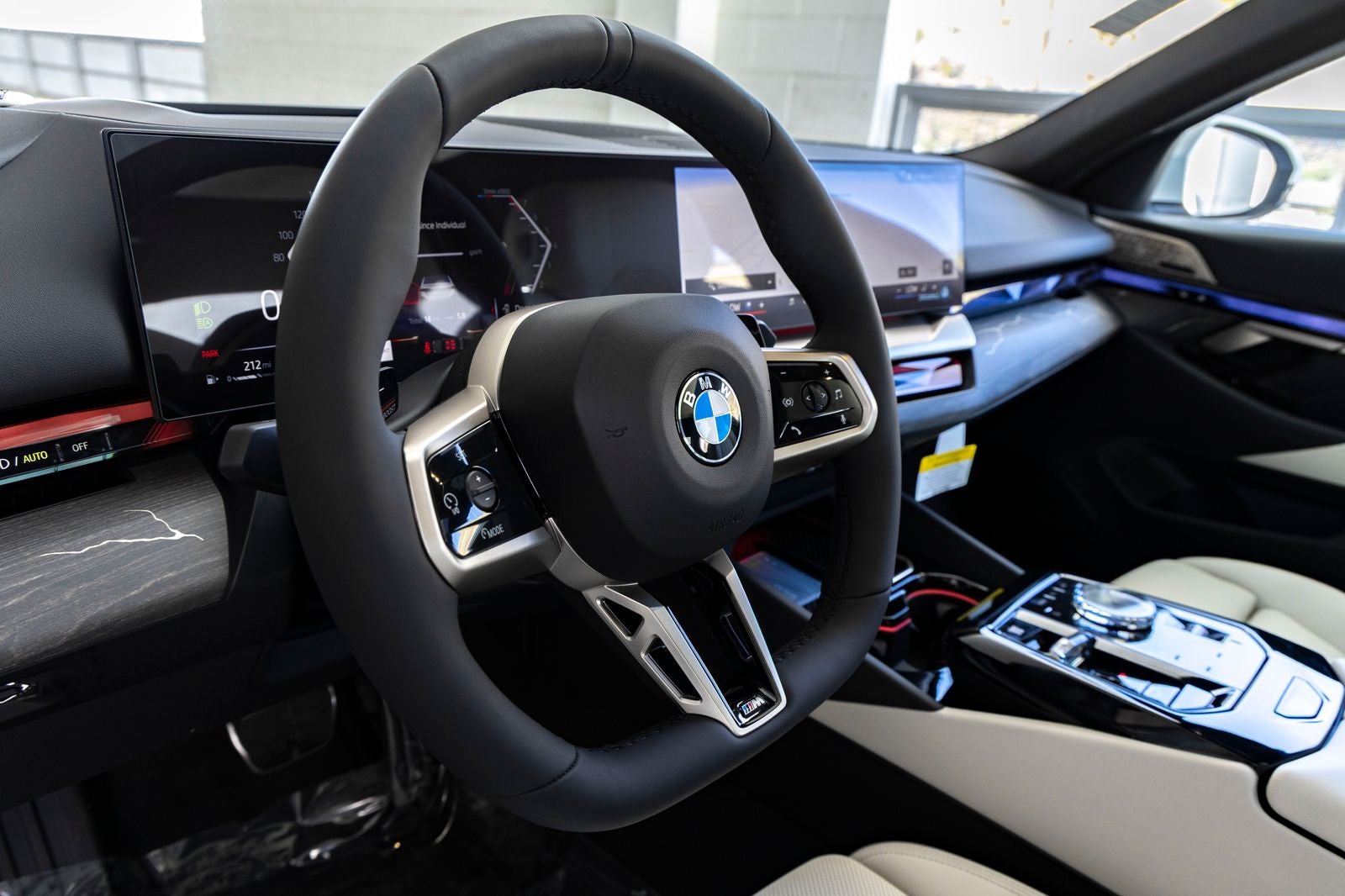 2027 BMW 530i 530i