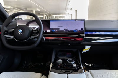 2027 BMW 530i 530i