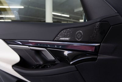 2027 BMW 530i 530i