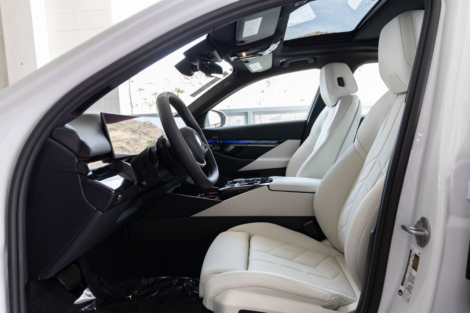 2027 BMW 530i 530i