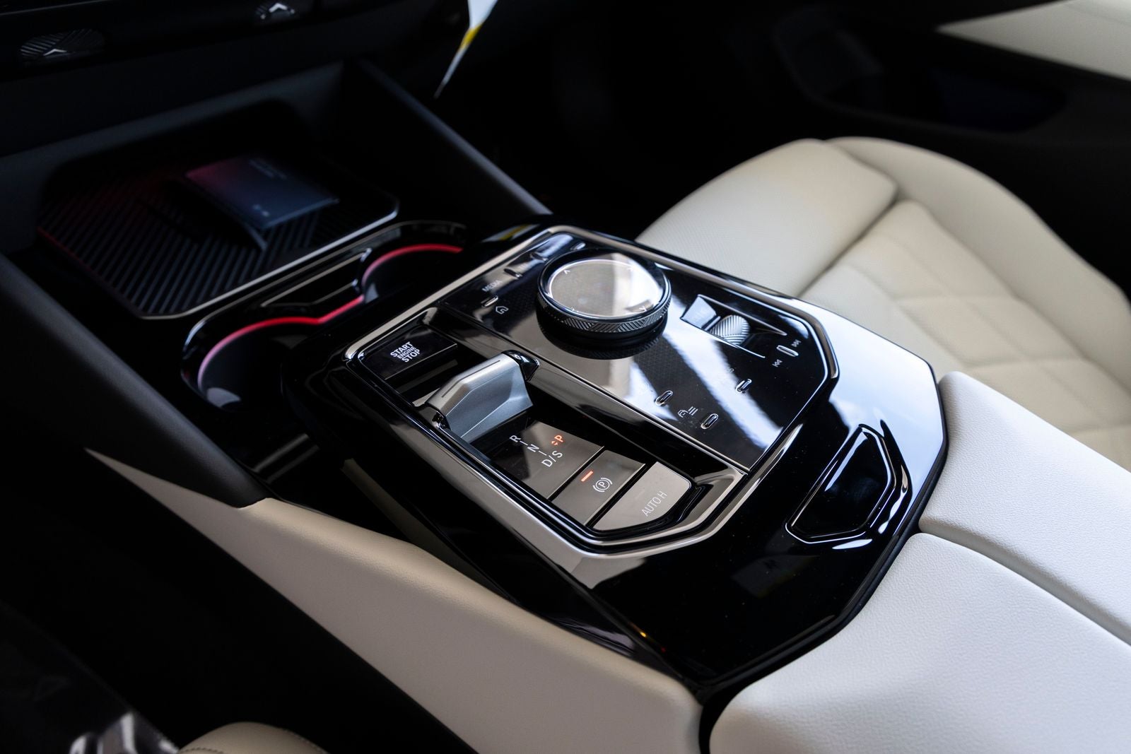 2027 BMW 530i 530i