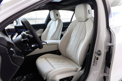 2027 BMW 530i 530i