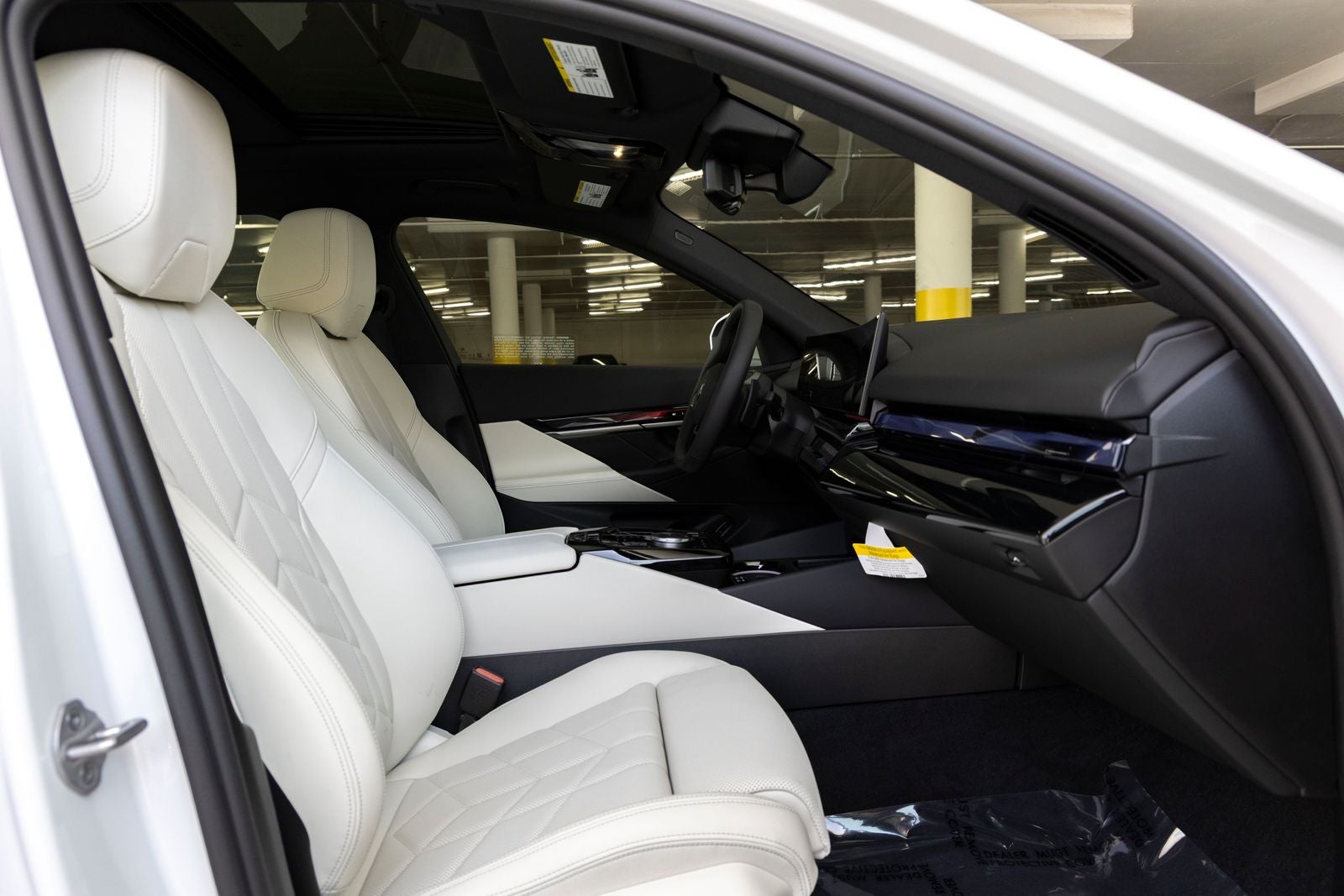 2027 BMW 530i 530i