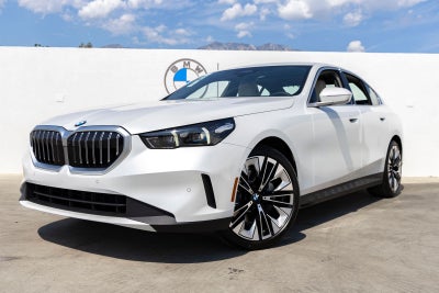 2027 BMW 530i 530i