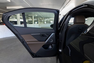 2027 BMW 5 Series 530i