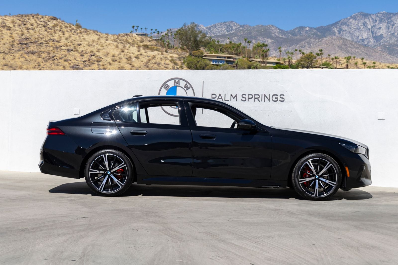 2027 BMW 5 Series 530i