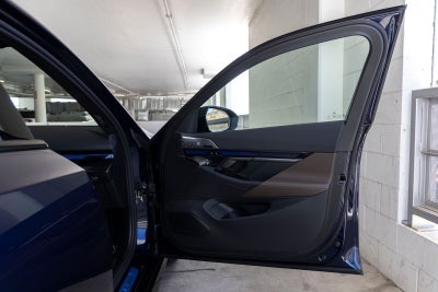 2027 BMW 530i 530i