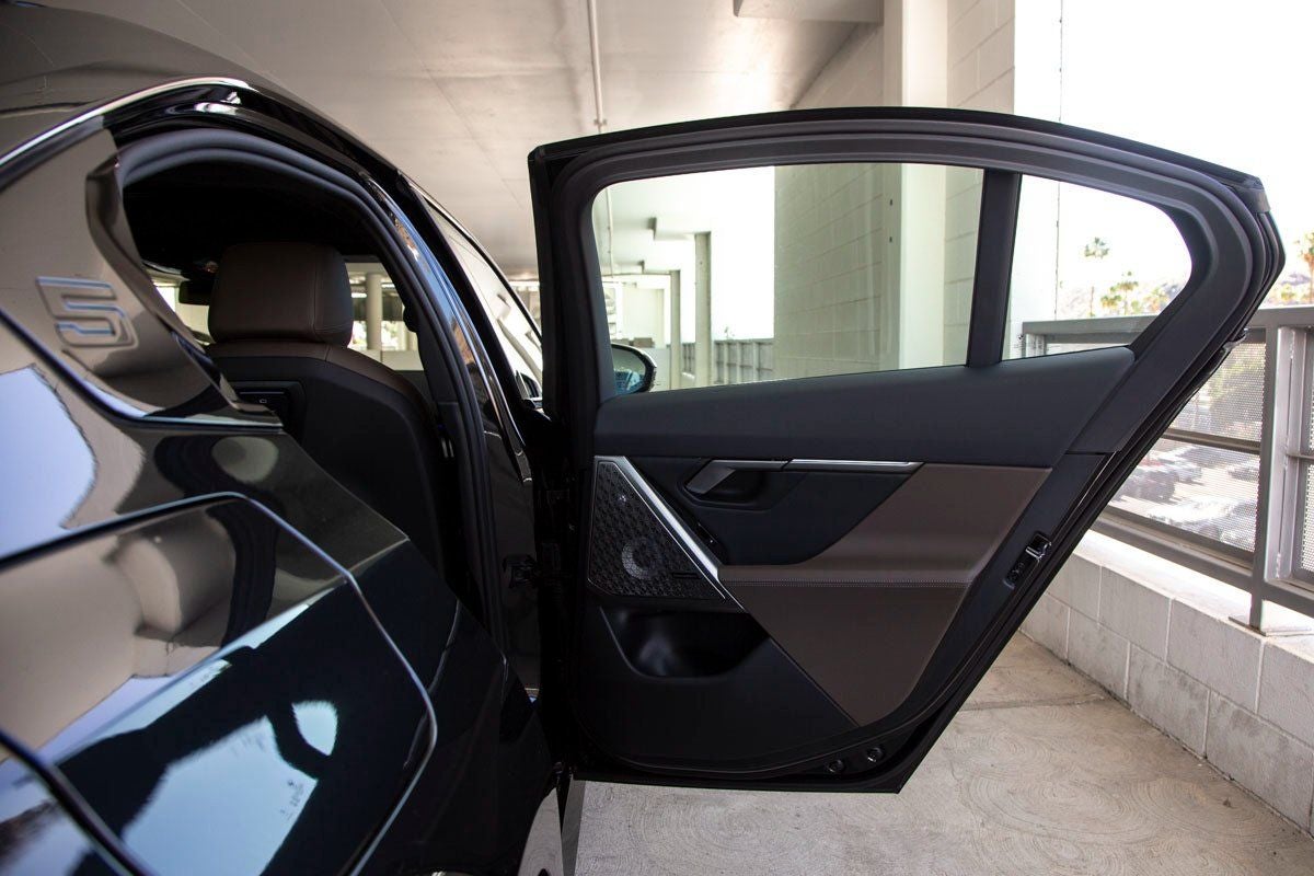 2026 BMW 5 Series 530i