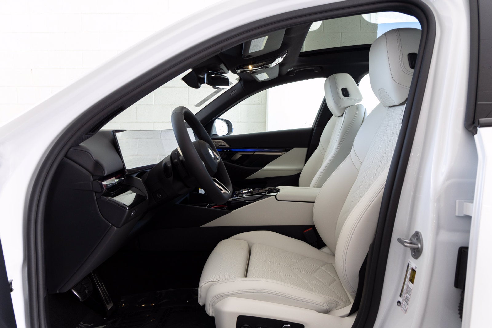 2027 BMW 5 Series 530i