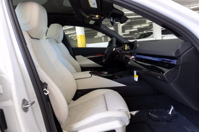 2027 BMW 5 Series 530i