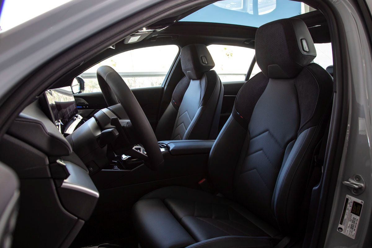 2026 BMW 5 Series 530i