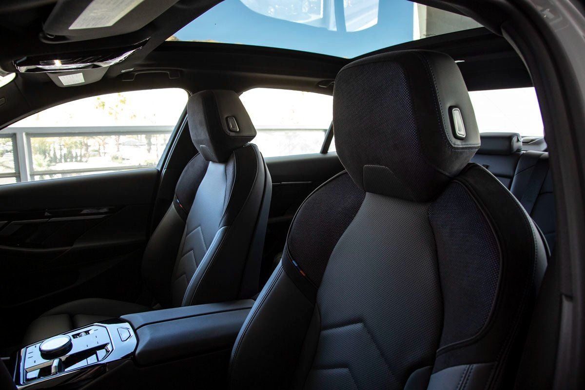 2026 BMW 5 Series 530i