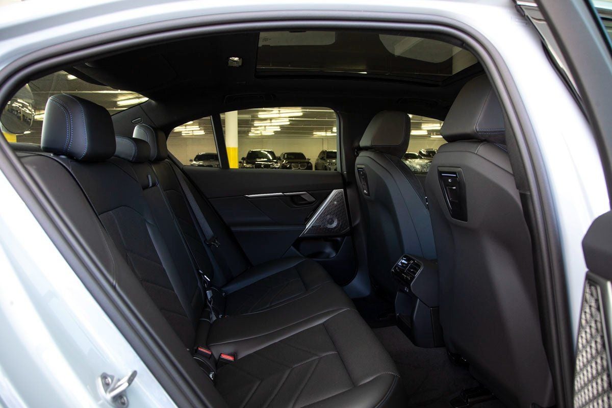 2026 BMW 5 Series 530i