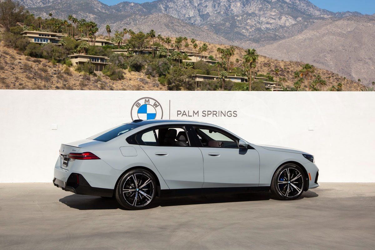2026 BMW 5 Series 530i