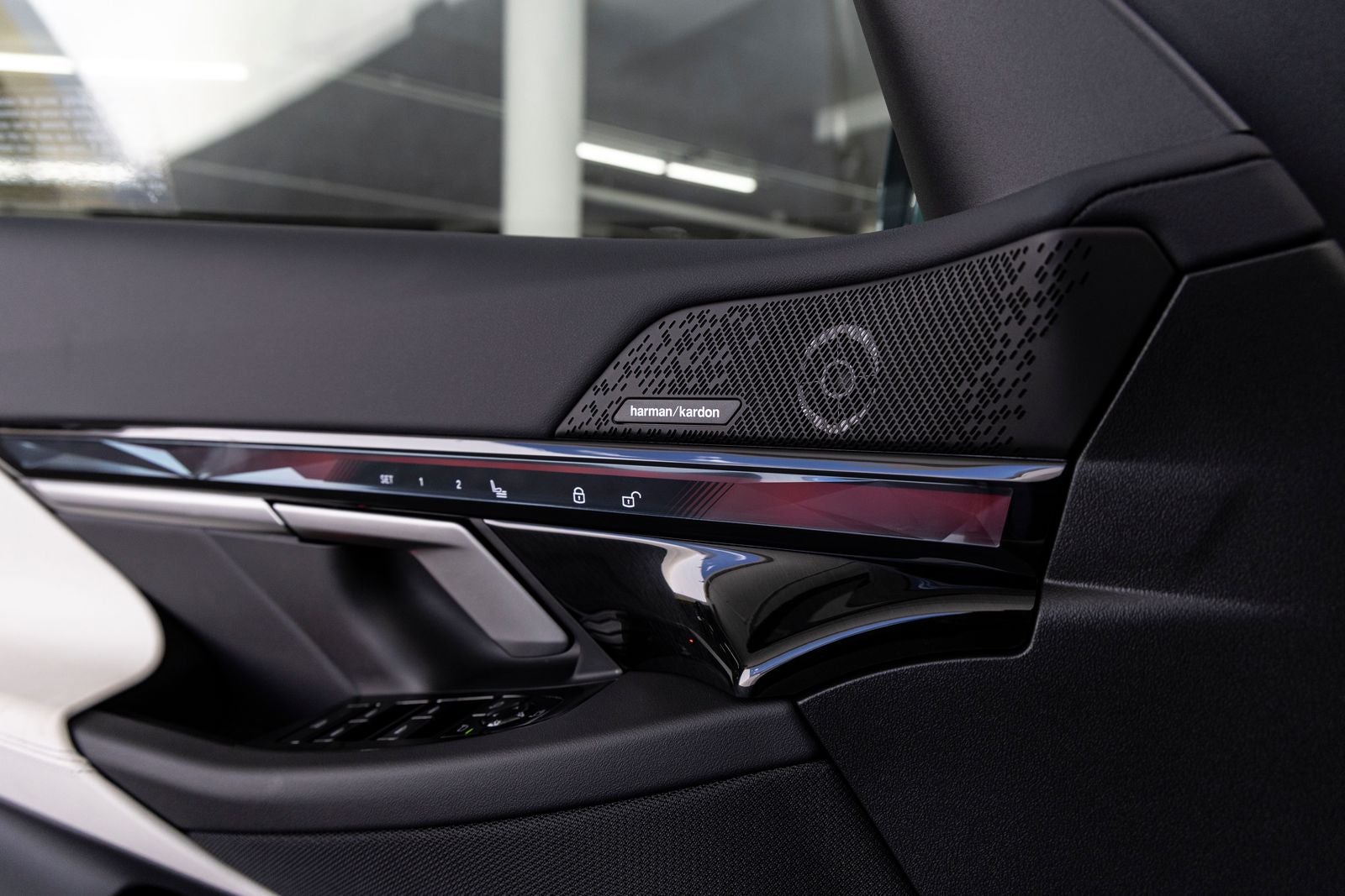 2027 BMW 530i 530i