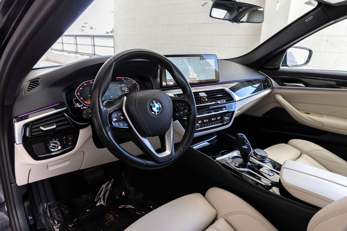 2023 BMW 530i 530i