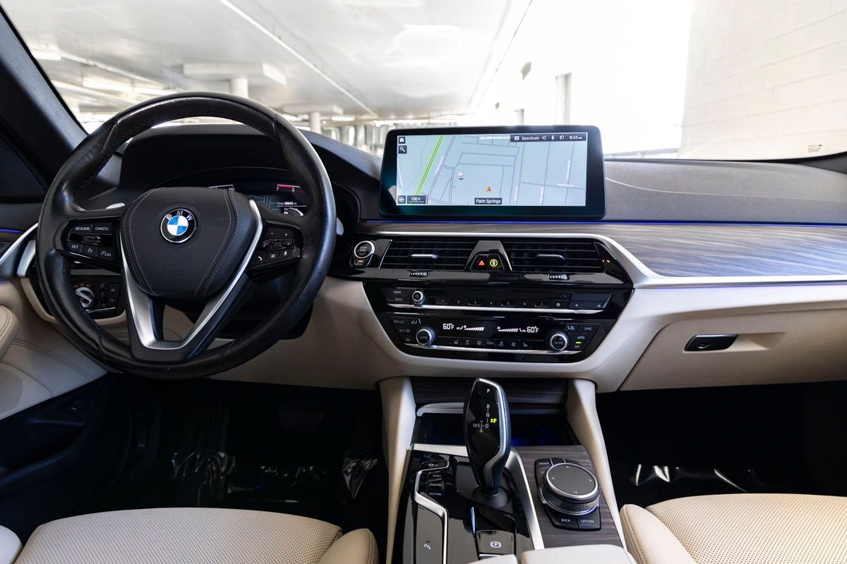 2023 BMW 530i 530i