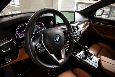 2022 BMW 530i 530i