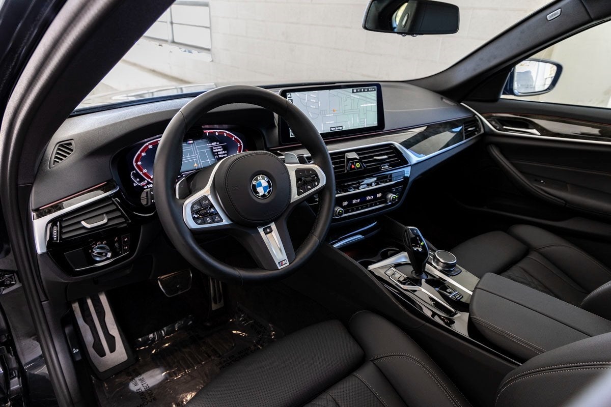 2023 BMW 540i 540i