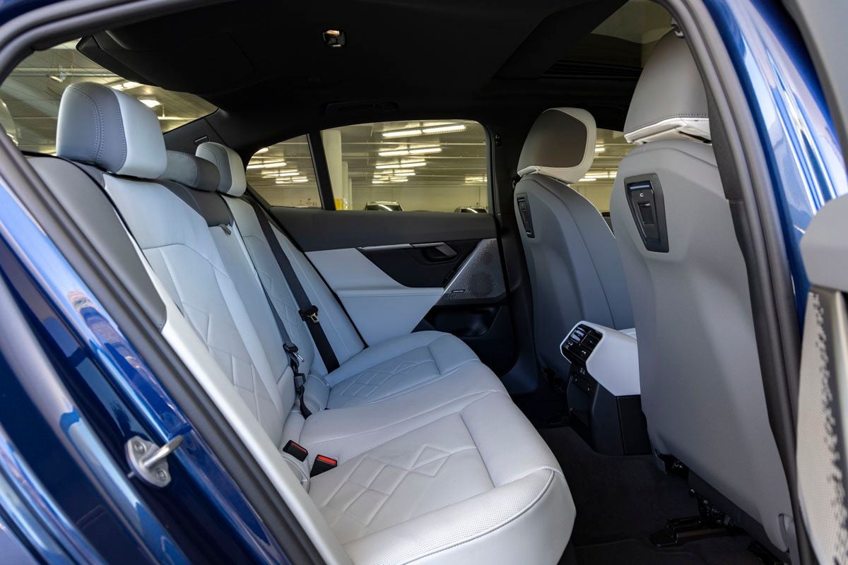 2026 BMW 5 Series 540i xDrive