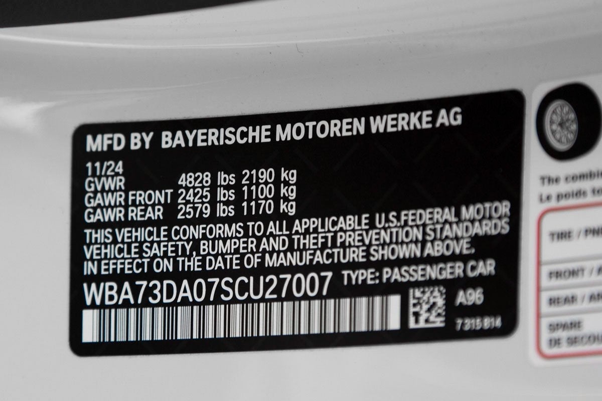 2025 BMW 440i M440i