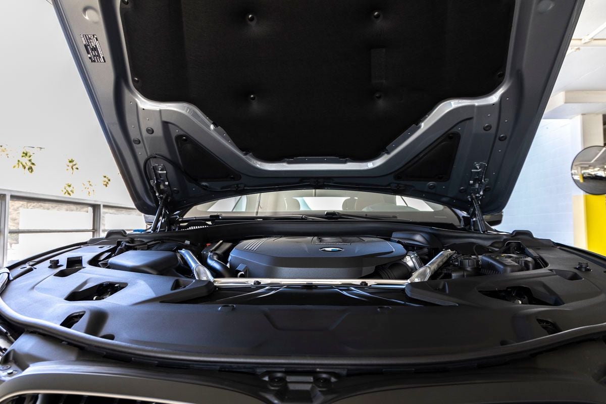 2026 BMW 8 Series 840i