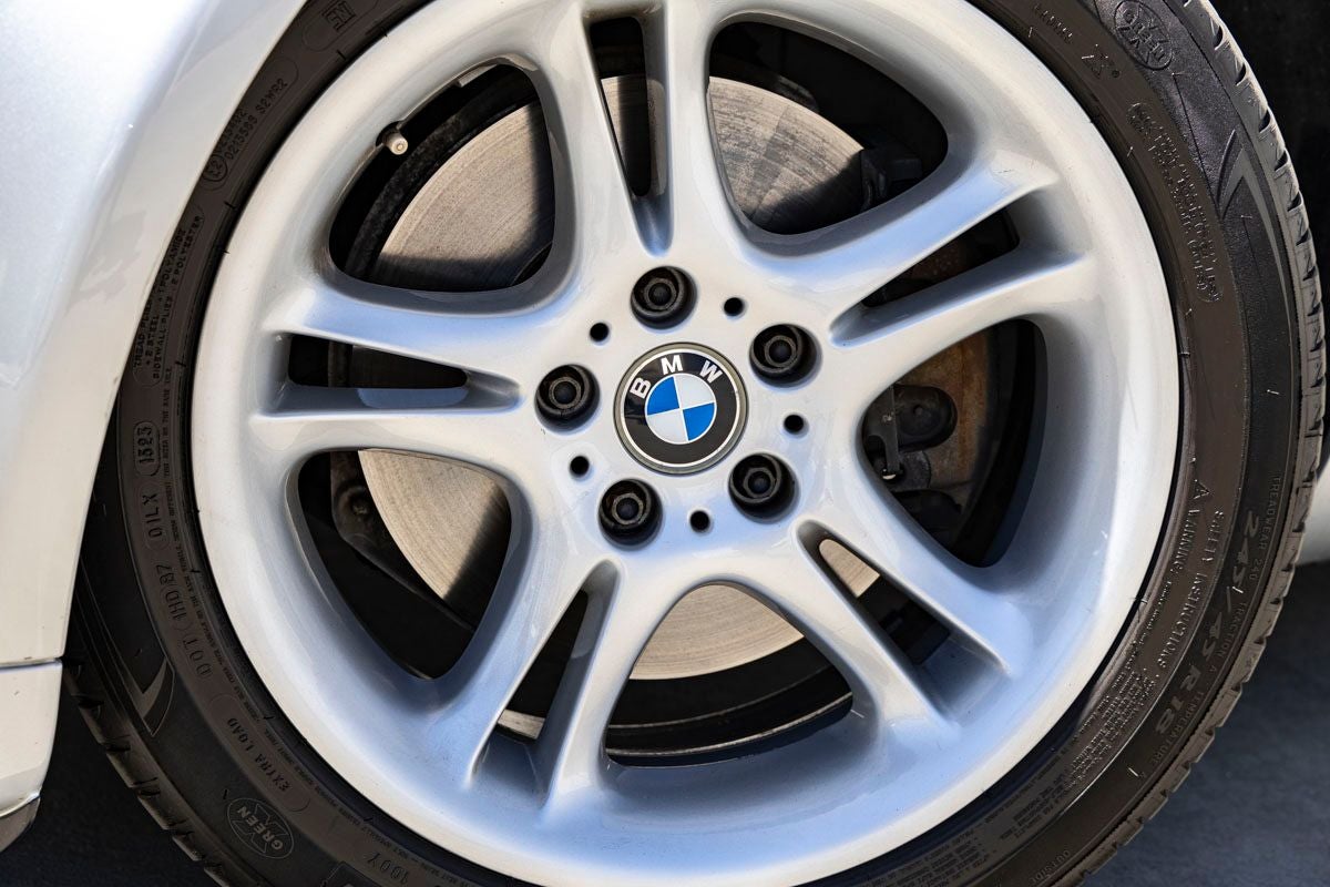 2001 BMW Z8 Base