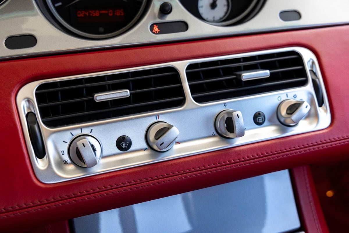 2001 BMW Z8 Base