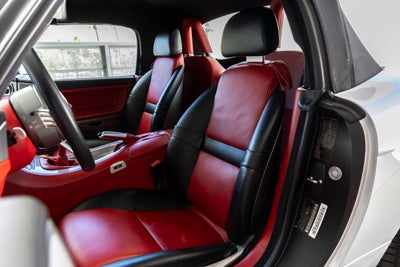 2001 BMW Z8 Base