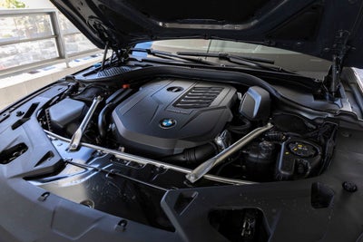 2026 BMW 840i 840