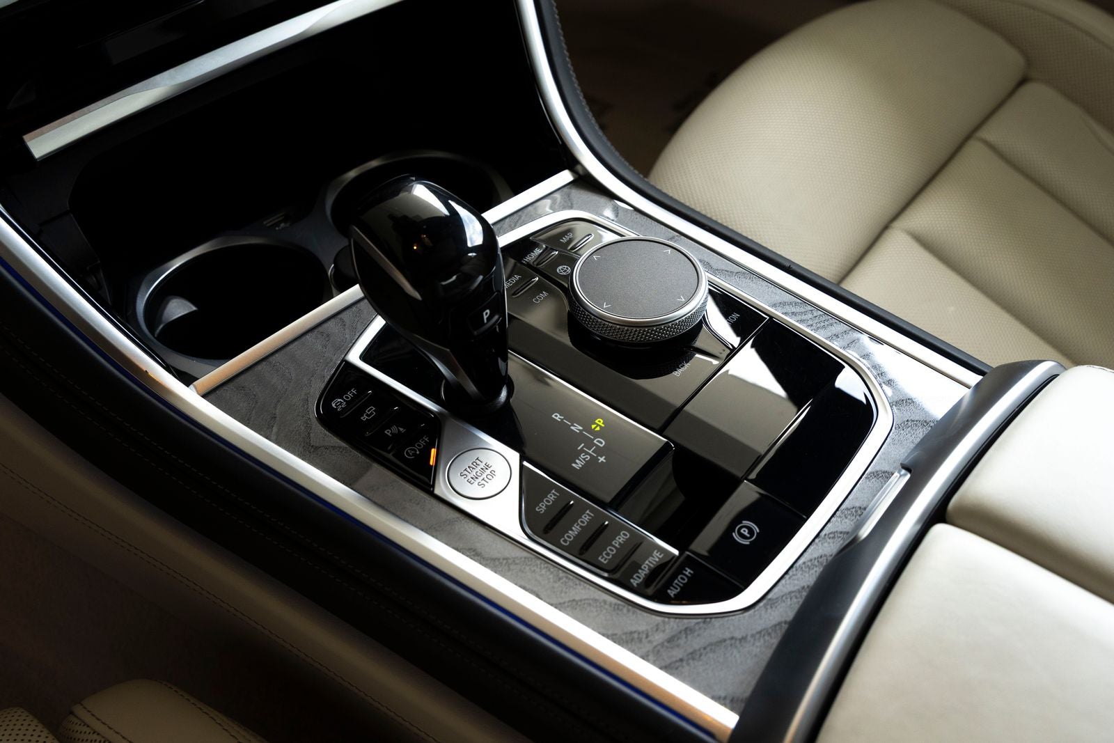2025 BMW 840i xDrive 840