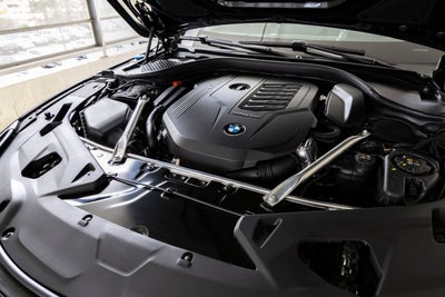 2026 BMW 8 Series 840