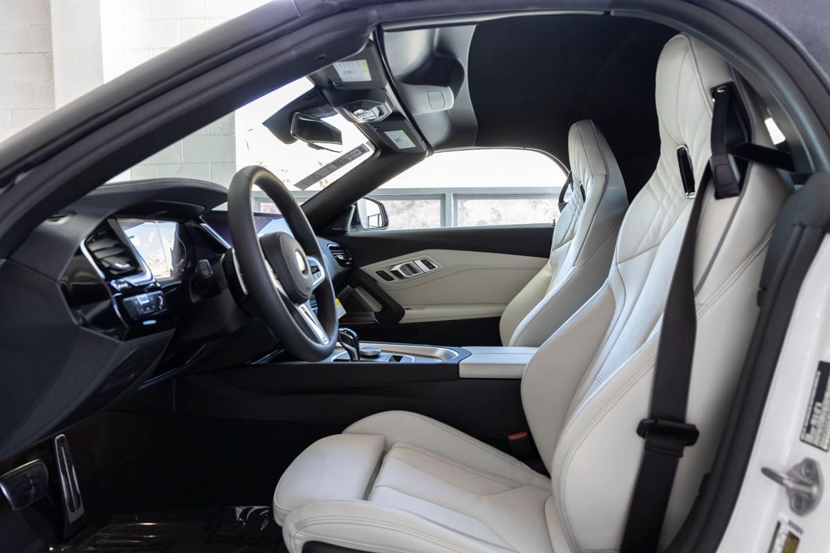 2026 BMW Z4 sDrive30i