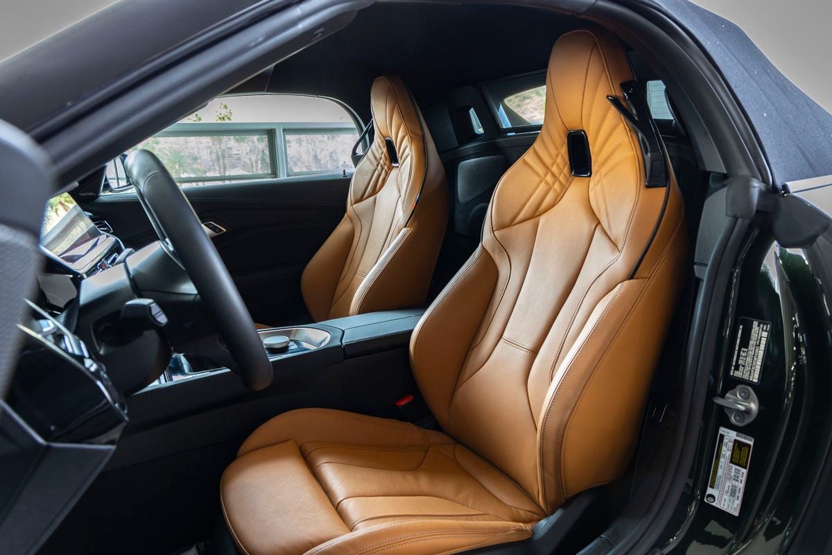 2025 BMW Z4 sDrive M40i