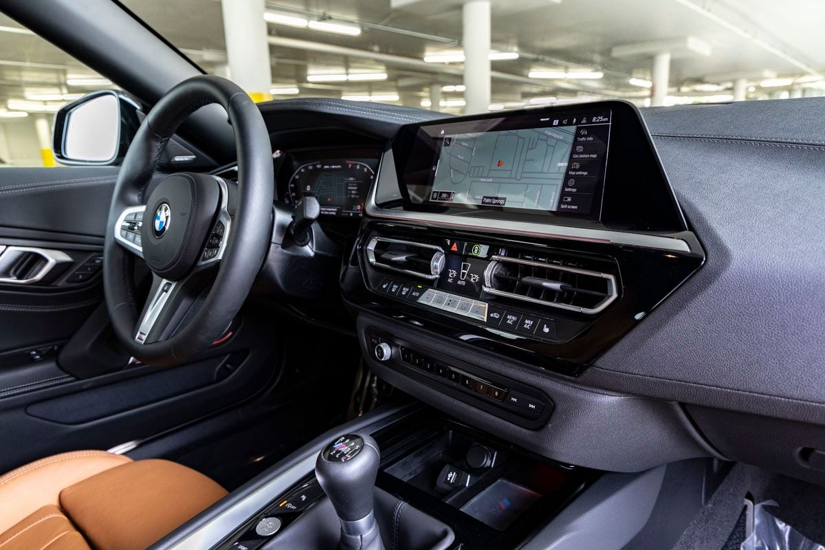 2025 BMW Z4 sDrive M40i