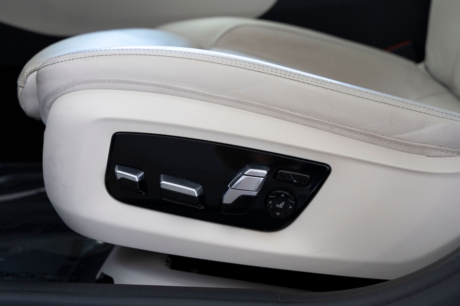 2019 BMW 550i xDrive M550i xDrive