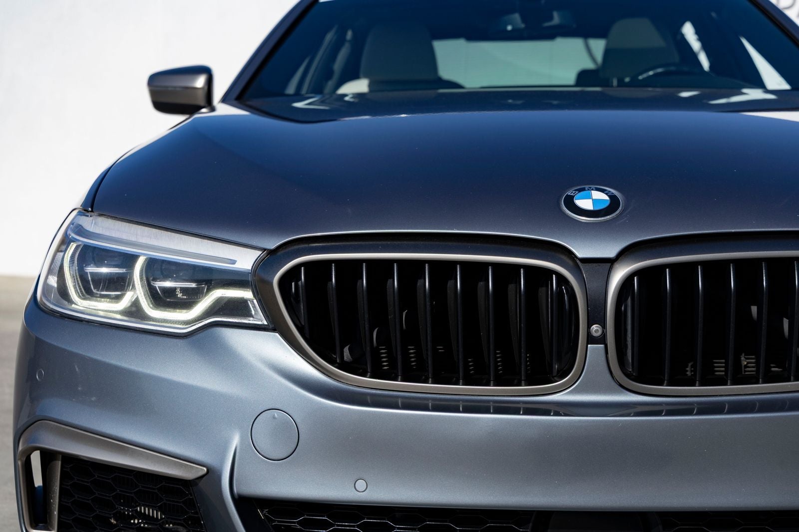 2019 BMW 5 Series M550i - Photo 9