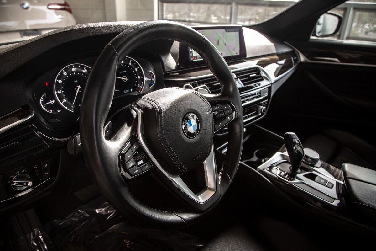 2019 BMW 540i 540i