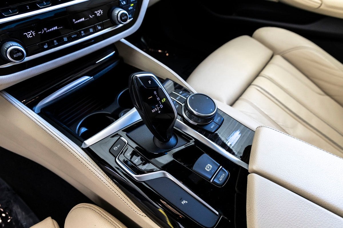 2020 BMW 530i 530i