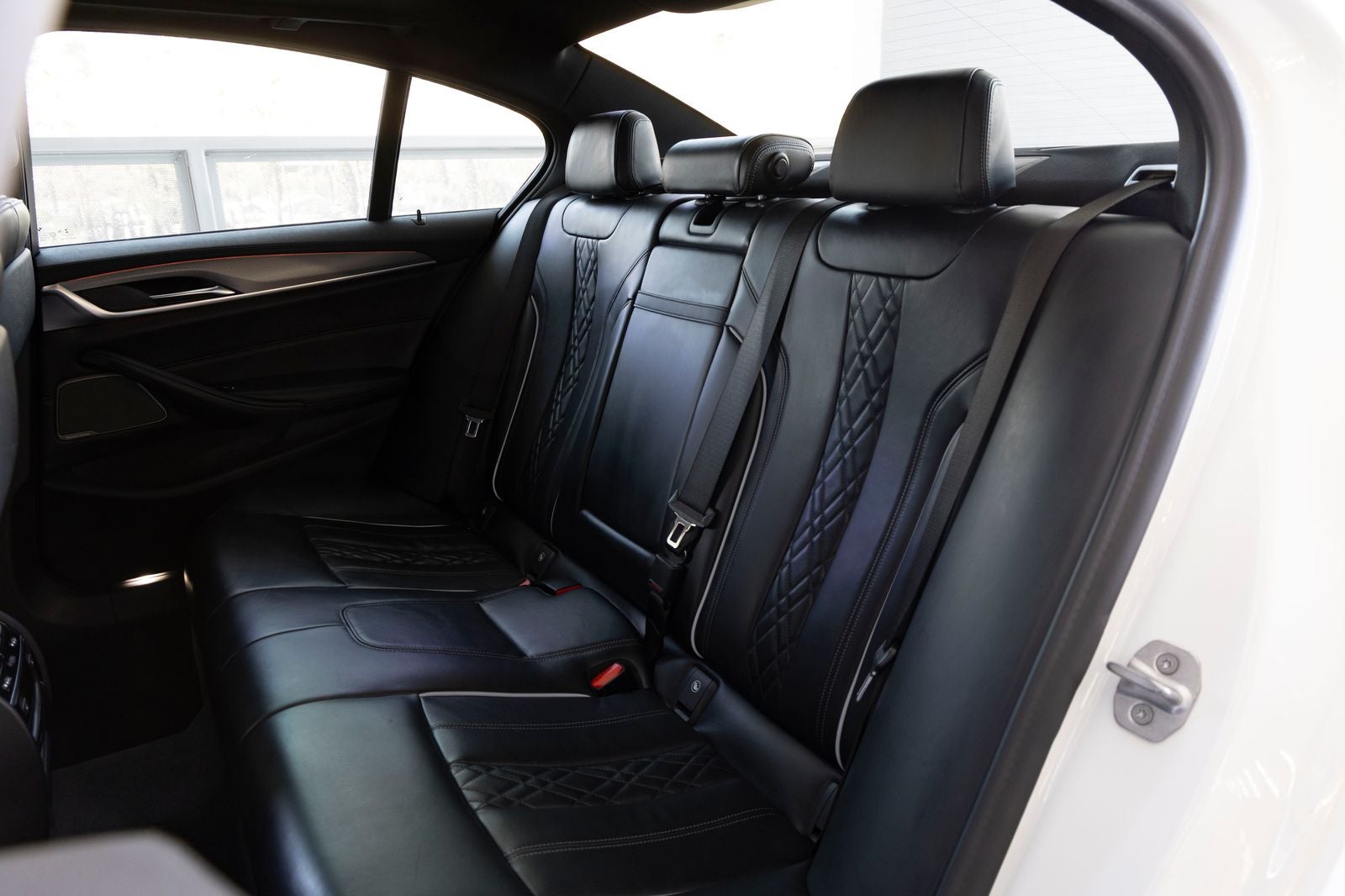 2020 BMW 5 Series M550i xDrive
