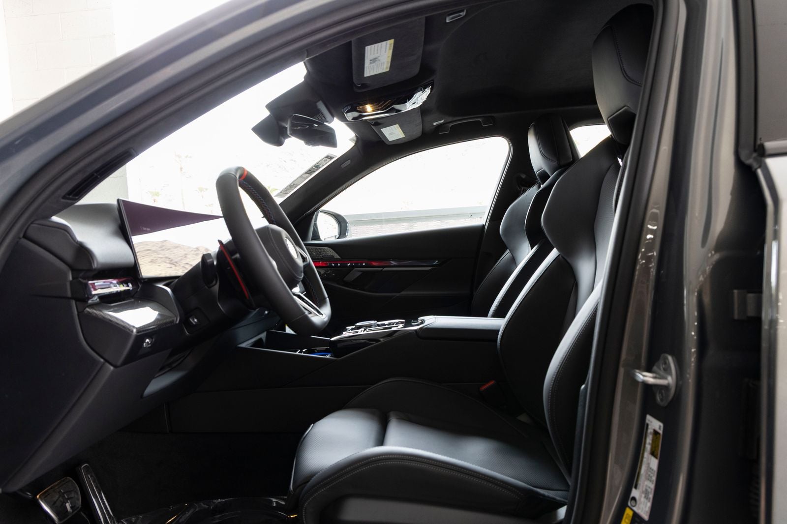 2027 BMW M5 Base