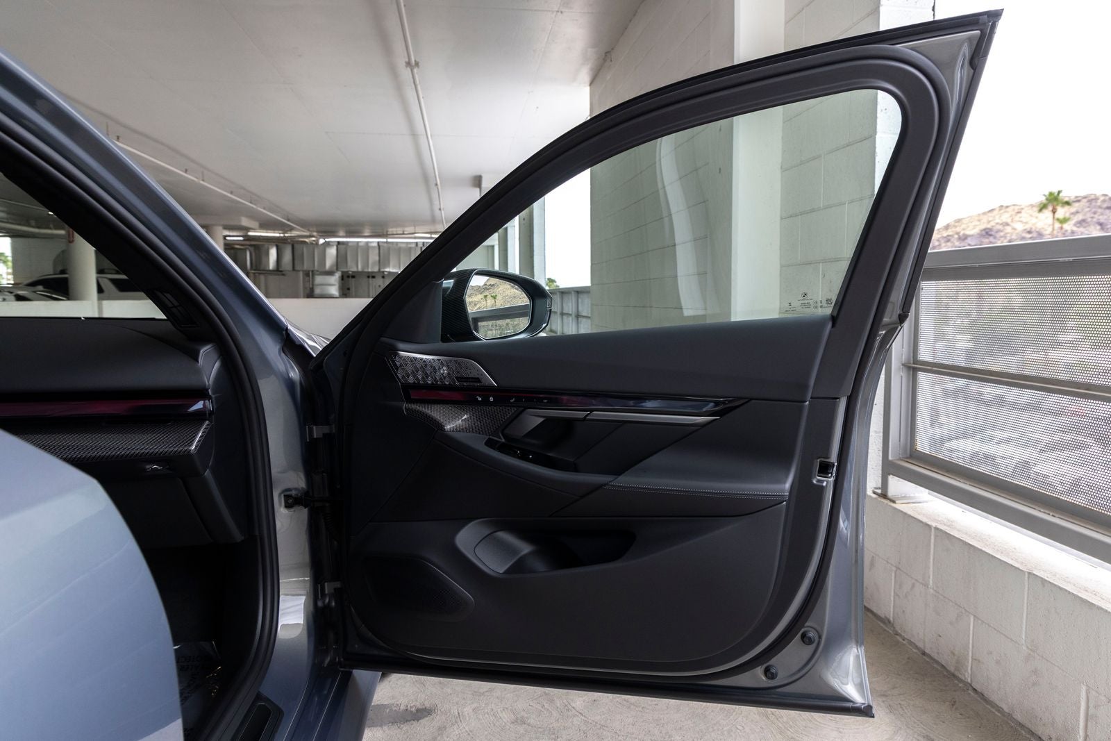 2027 BMW M5 Base