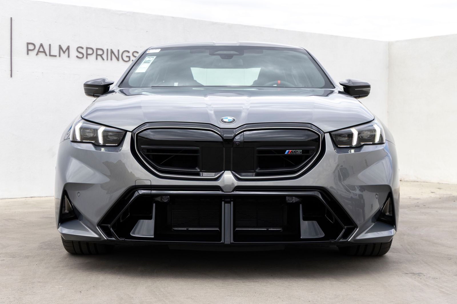 2027 BMW M5 Base