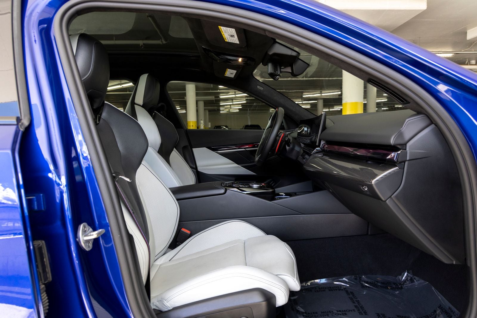 2025 BMW M5 Base