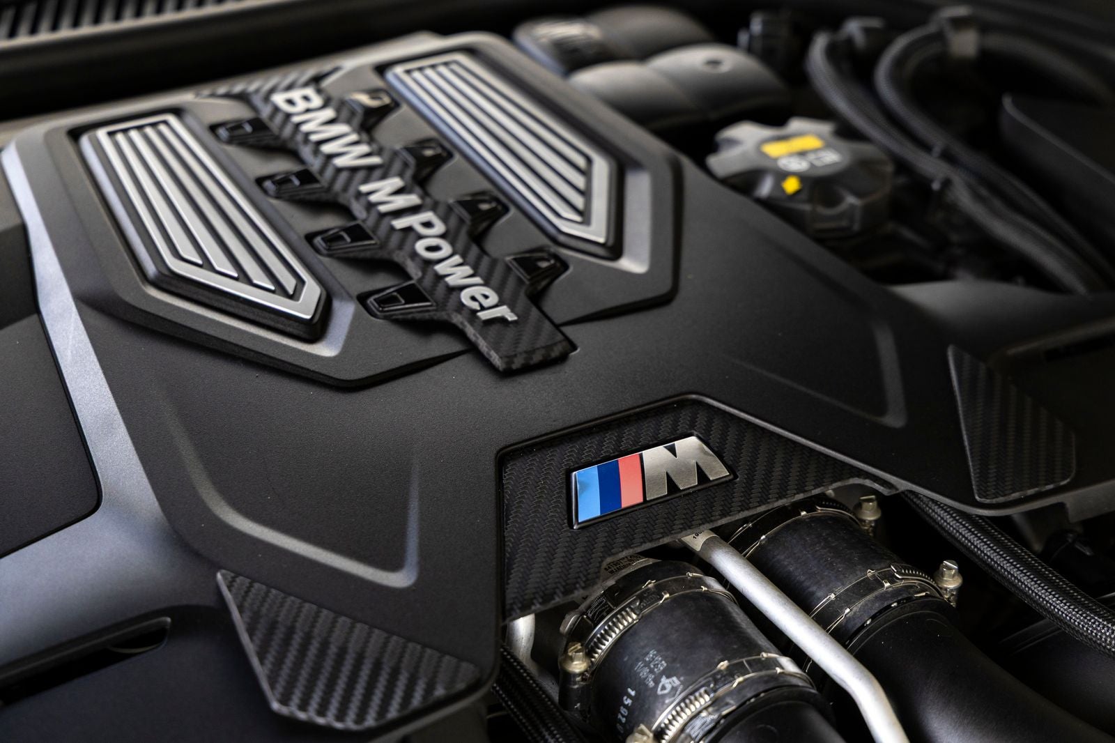 2020 BMW M8 Coupe Base - Photo 32