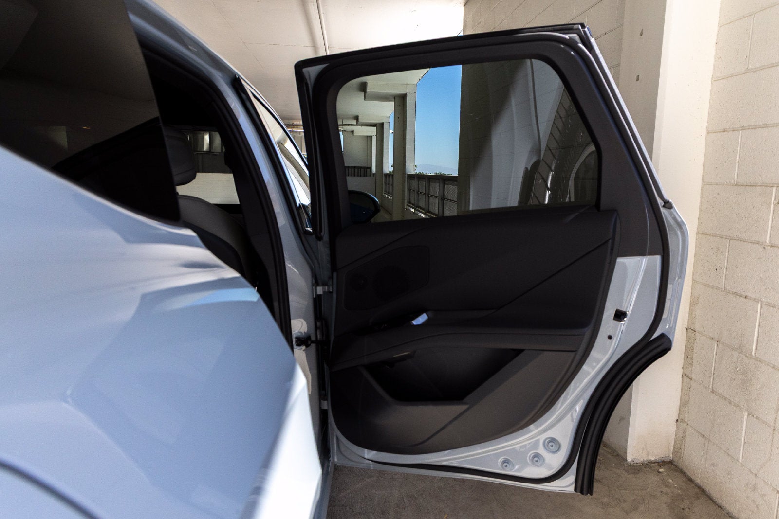 2027 BMW iX3 Base
