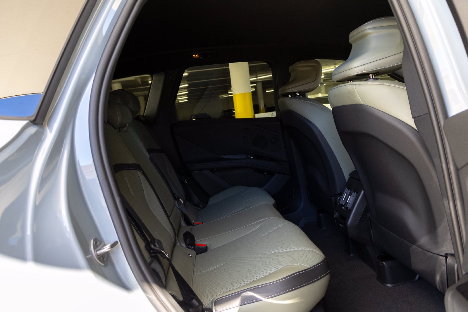 2027 BMW iX3 Base