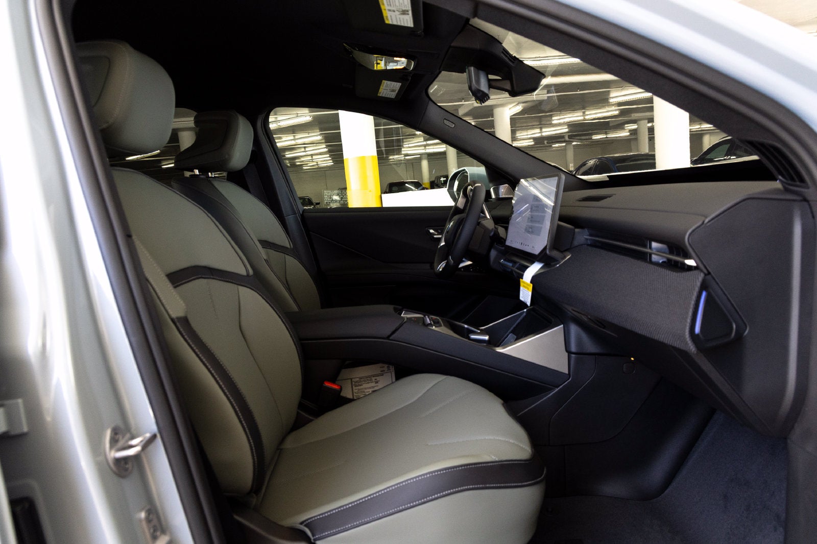 2027 BMW iX3 Base
