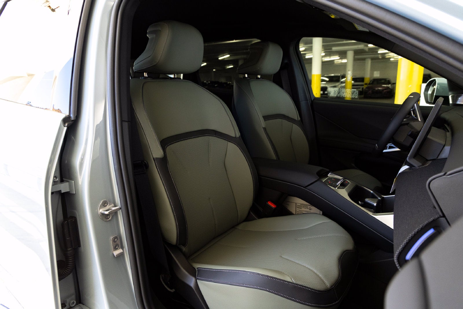 2027 BMW iX3 Base