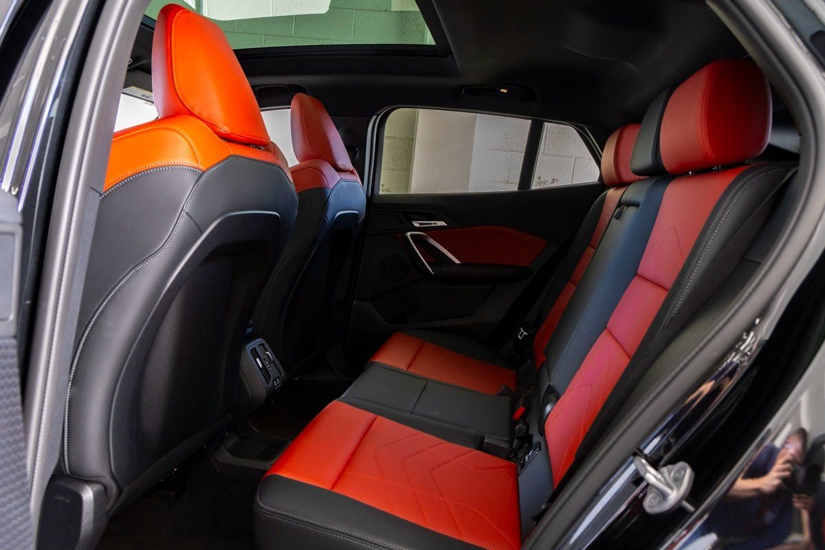 2025 BMW X2 xDrive28i